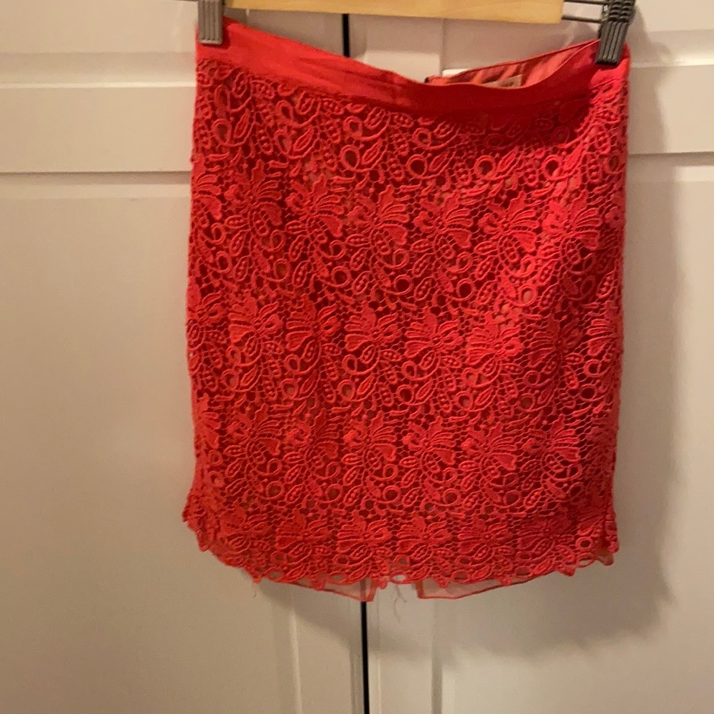 CLUB Monaco pink lace guiperre skirt